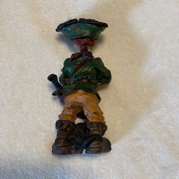 Pirate Skeleton Figure - Picture 6 of 11